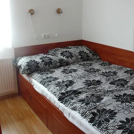 Nyarido Apartman Διαμέρισμα